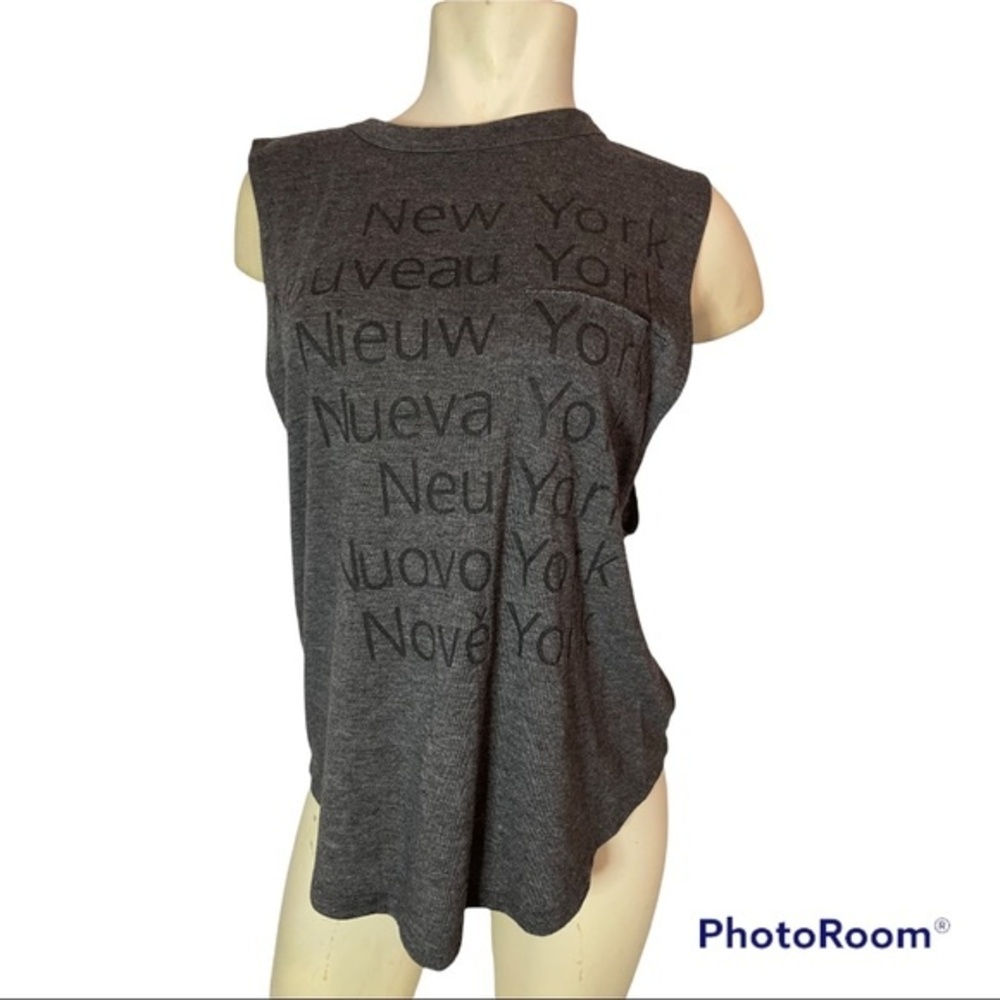 Forever 21 Grey "New York" Muscle Tee Size S